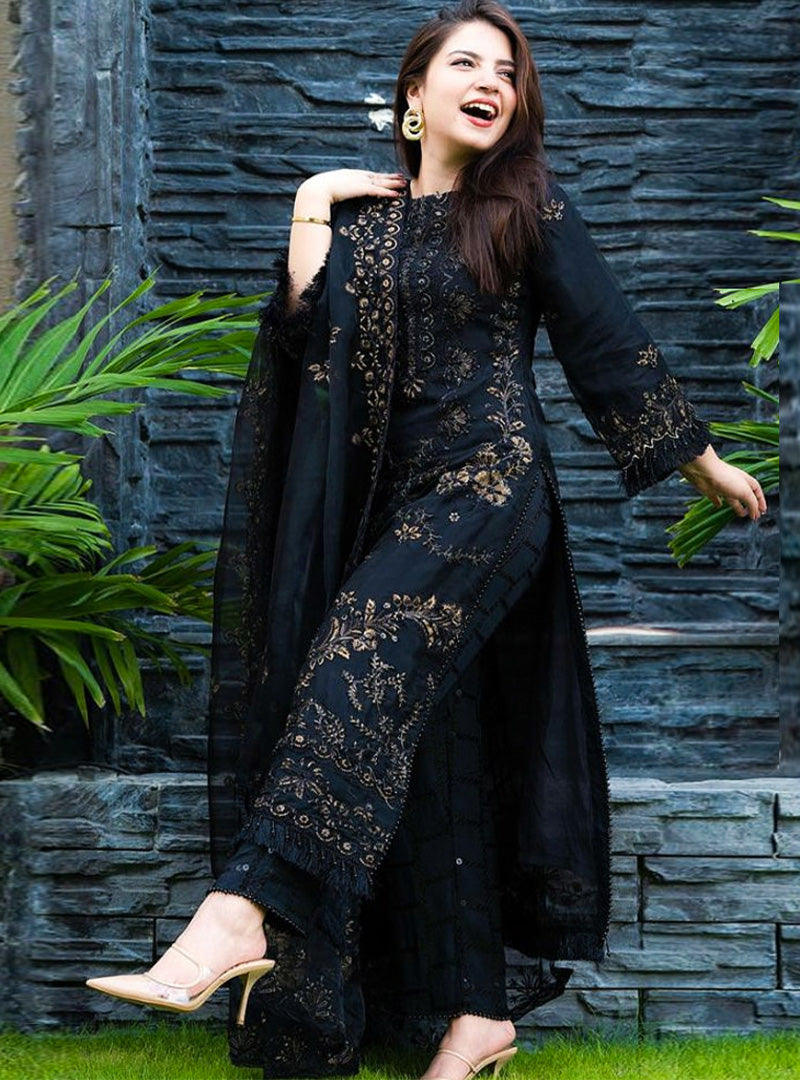 BLACK Lawn 3PC Embroidered Shirt with Organza Embroidered Dupatta- 1020