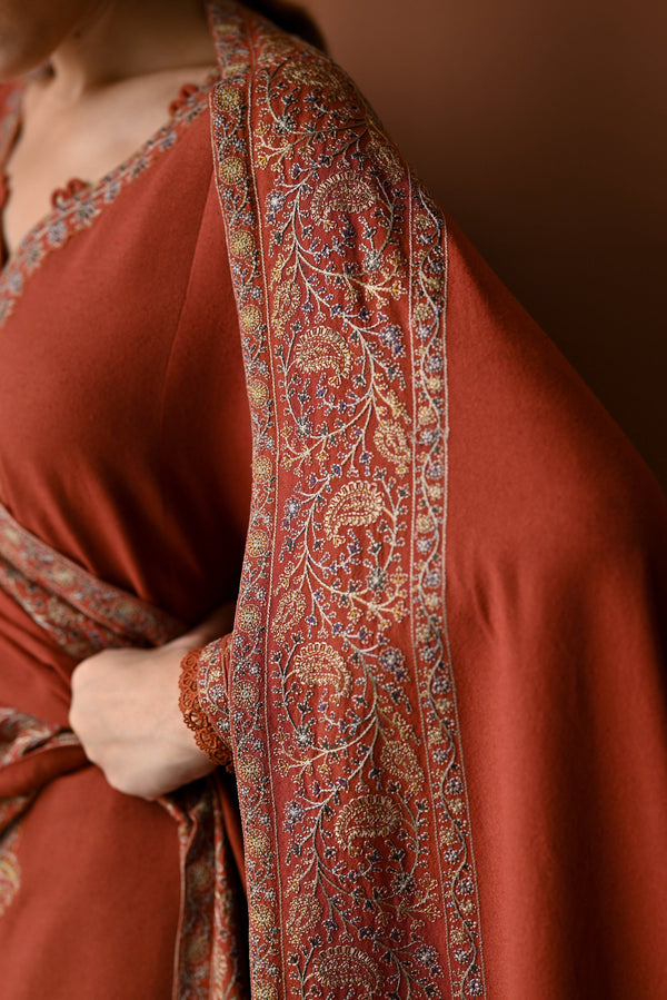 BATIK-3PC UNSTITCH DHANAK EMBROIDERED SHIRT WITH DHANAK EMBROIDERED SHAWL AND TROUSER- 679